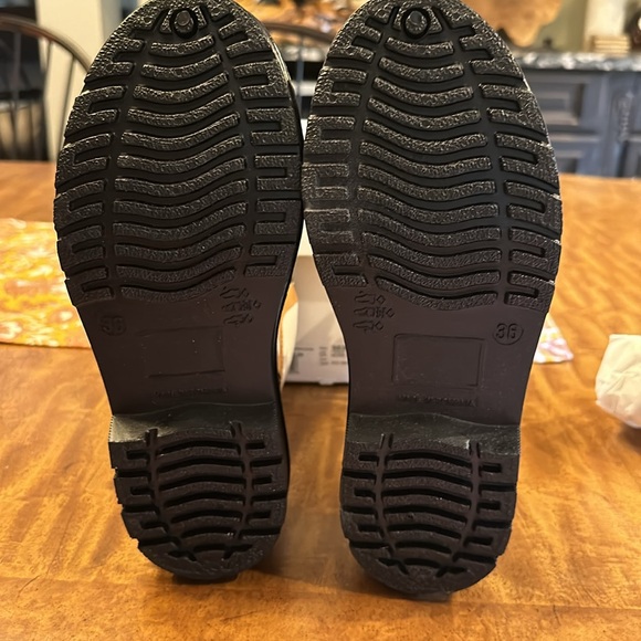 See By Chloé Women's Florrie Patent Laceup Rain Ankle Boots - Picture 14 of 16